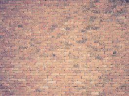 稼ぎの壁・・・